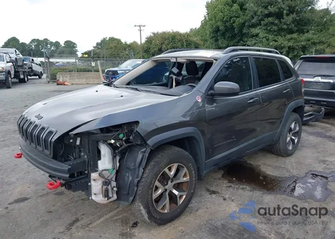 2017 Jeep Cherokee Trailhawk 4X4 z USA, uszkodzony, nr VIN 1C4PJMBB4HW502312